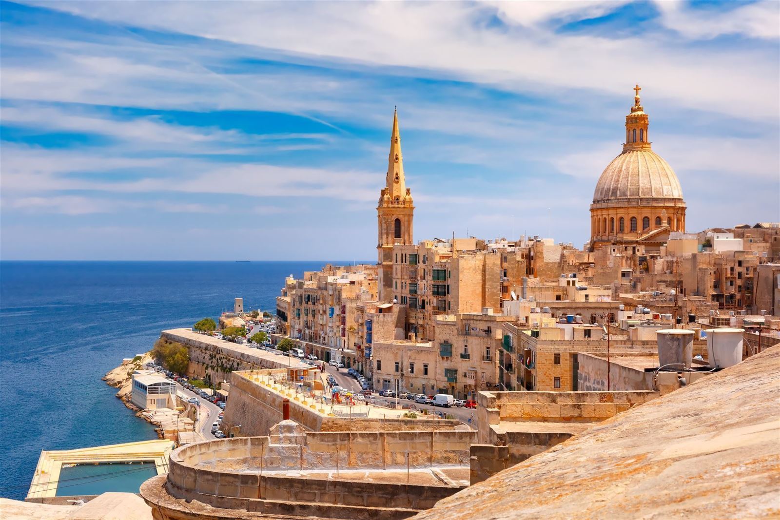 Kuppeln und Dächer in Malta